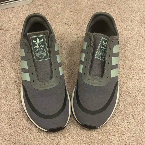 adidas Shoes - Woman’s Adidas N-5923 sneakers